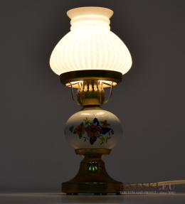 stara polska lampka retro na stolik