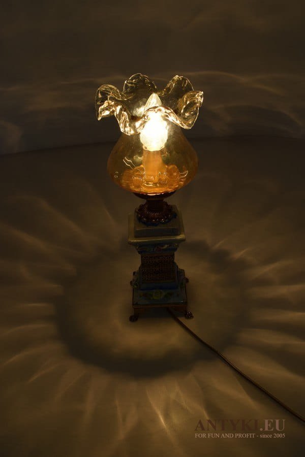 Babcina lampa na stolik nastrojowa ciepła lampka stolikowa retro vintage
