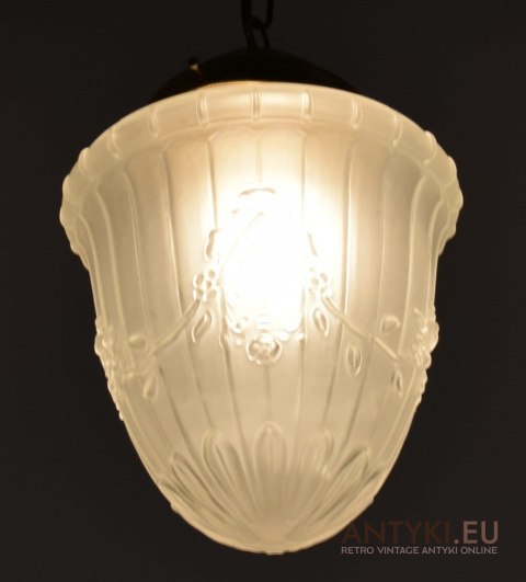 Sylowa lampa wisząca z pięknym kloszem. Klasyczna lampa sufitowa do ganku, holu, wiatrołapu. Oświetlenie vintage.