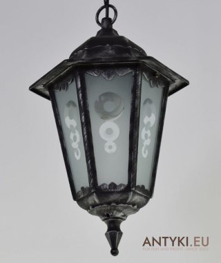 Wisząca lampa ogrodowa czarno srebrna lampka na zewnątrz w stylu retro vintage