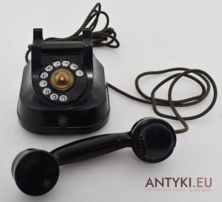 Zabytkowy telefon z bakelitu. AIEA Automatique electronique SA