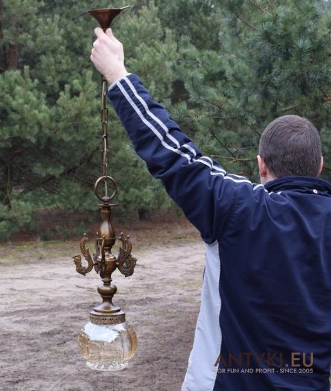 Zabytkowy zwis do dużego pokoju starodawna wisząca lampa sufitowa