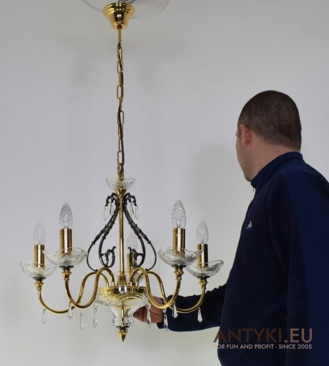 Żyrandol Bejorama ekskluzywna lampa wisząca do luksusowego wnętrza