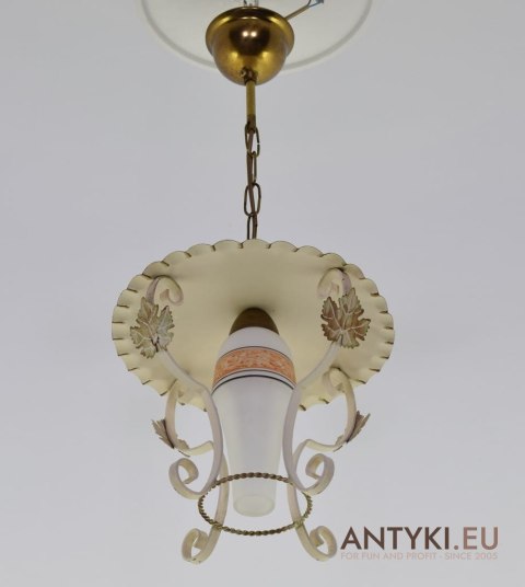 Lampa wisząca w stylu shabby, chic. Retro lampy.