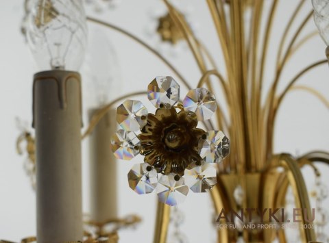 Mały żyrandol kryształowy. Lampy Swarovski.