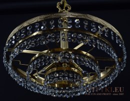 Zabytkowy żyrandol z kryształami. Unikatowe lampy.