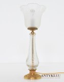 Wysoka szklana lampka na stolik. Stołowe lamy retro.