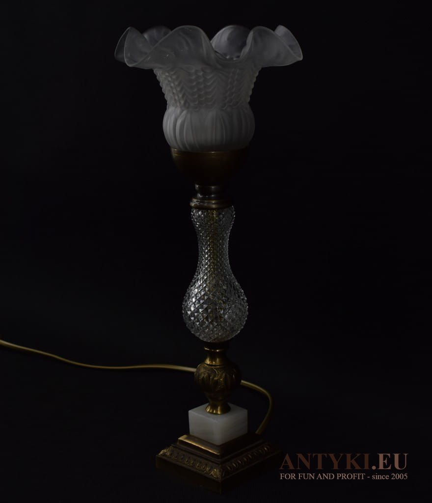 Zjawiskowa lampka stołowa. Lampy vintage.