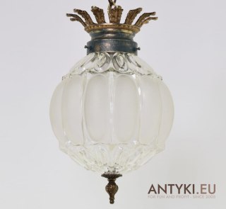 Antyczna lampa sufitowa szklana kula