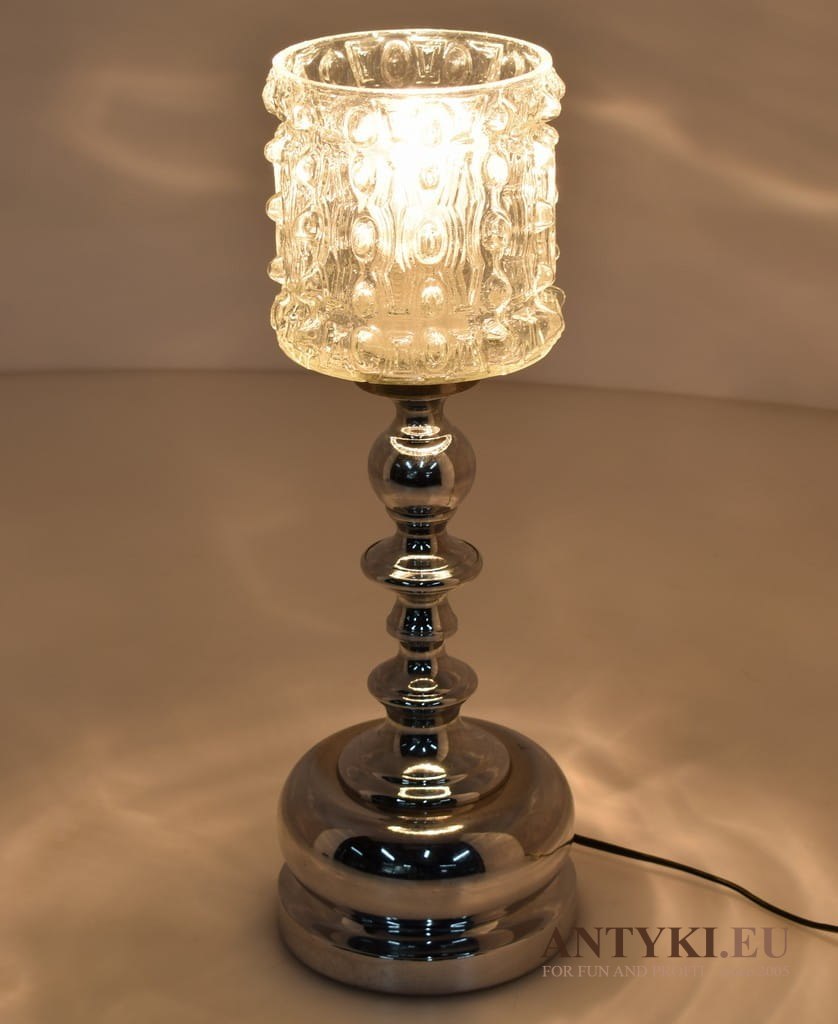 Srebrna lampa stołowa w stylu space age / bauhaus.