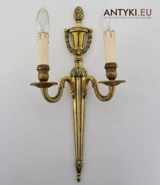 Empire kinkiet mosiężny w stylu Cesarstwa Francuskiego.