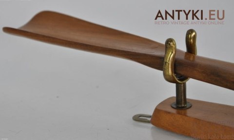 DUZA ZAWIESZANA SZCZOTKA DO UBRAN WKLADANIA BUTOW