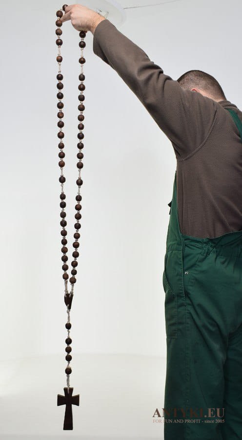 Dominikański różaniec do noszenia na habit antyczny krzyżyk z Jezusem (nr.4)
