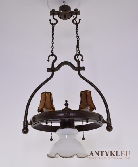 Duży kuty żyrandol do karczmy knajpy w starym stylu lampa wisząca dworkowa