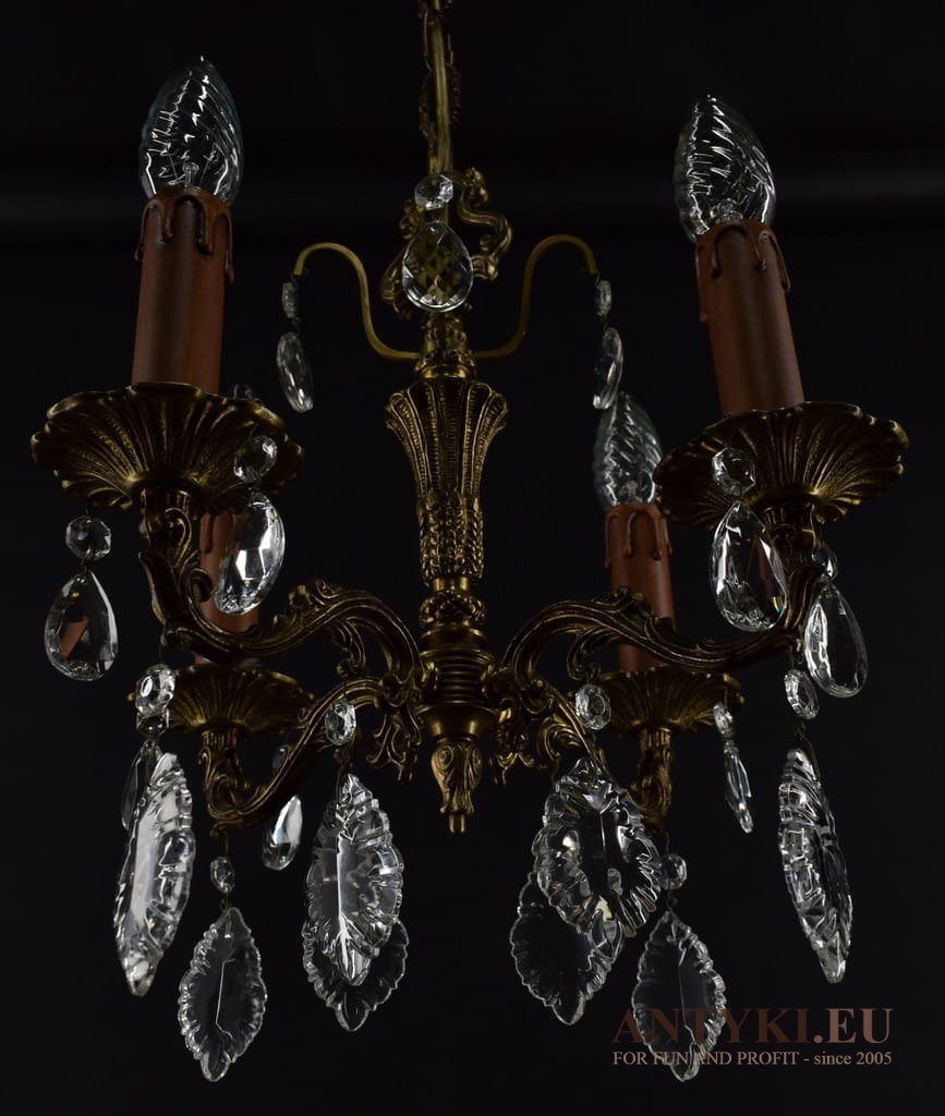 Antyczny mini żyrandol mosiężny z kryształami. Unikatowe lampy zabytkowe.
