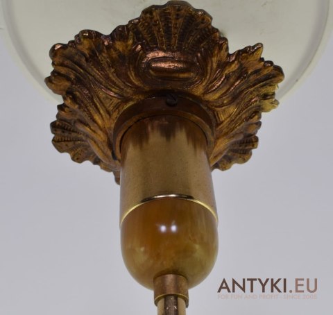 Antyczny żyrandol onyksowy do zamku. Pałacowy chandelier onyx.