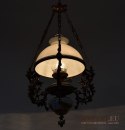 Duża czarowna lampa wisząca w stylu retro, vintage.
