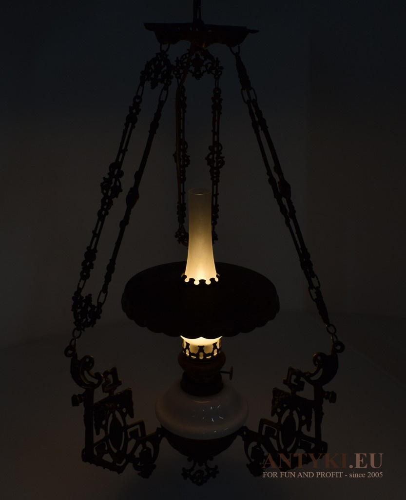 antyczna lampa z międzywojnia