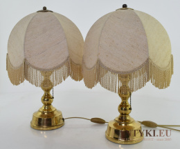 2 stare mosiężne lampy z abażurami na stoliki. Oświetlenie retro vintage.