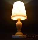 muzealna alabastrowa lampa