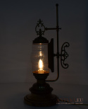 rustykalna lampa stołowa retro