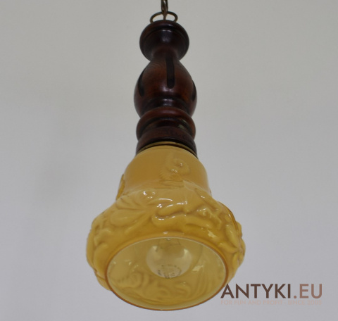 wiejska lampa do antresoli