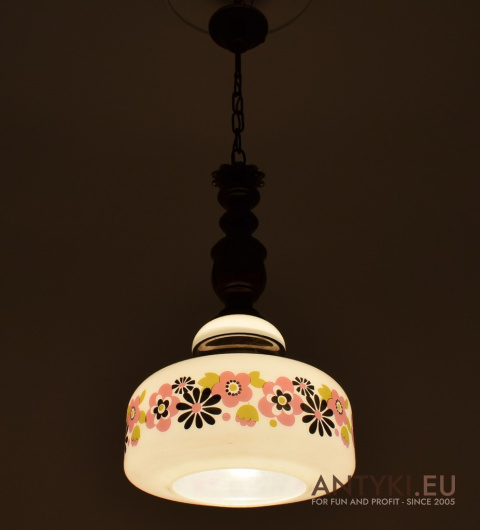 rustykalna lampa sufitowa