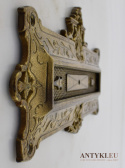 vintage klapka mosiężna na listy w drzwiach
