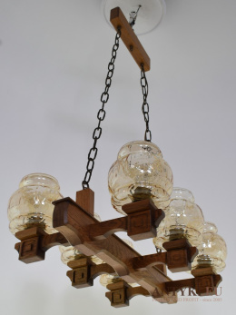 Duży 6 ramienny żyrandol drewniany do rustykalnego wnętrza. Lampy retro.