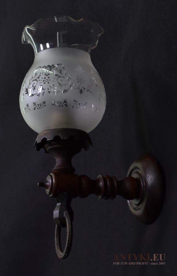 Eklektyczne kinkiety unikatowe lampy na ściane z kloszami do dworku