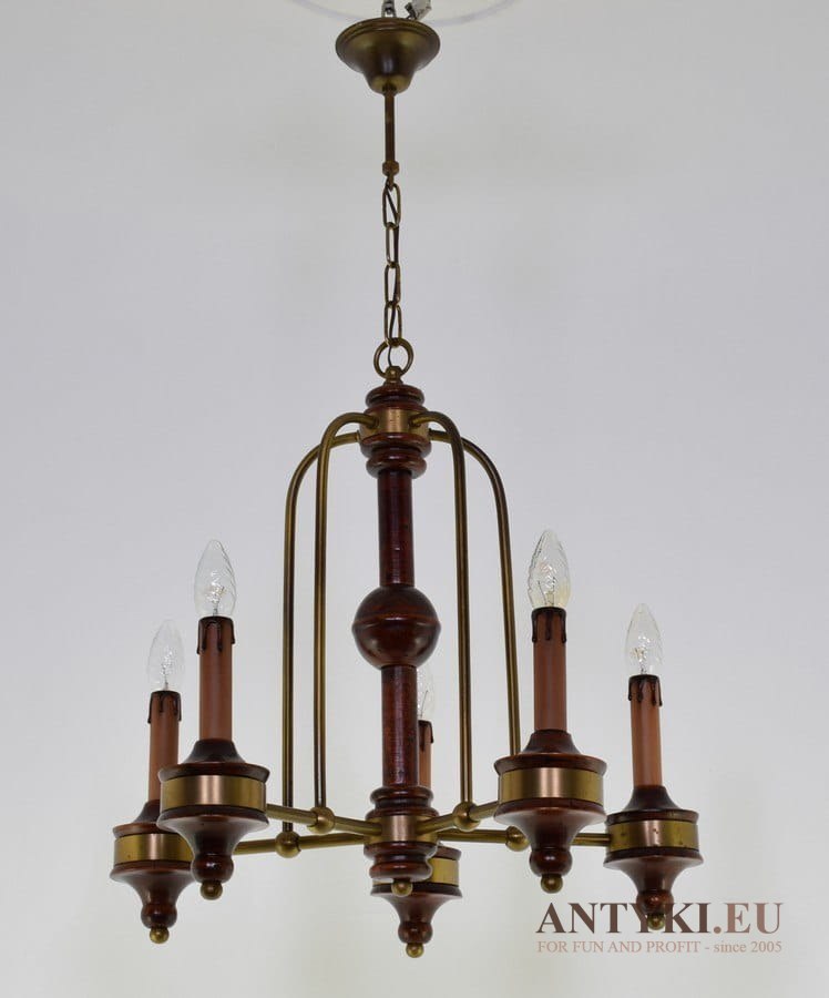 Elegancki żyrandol do gabinetu w angielskim stylu Chesterfield lampa sufitowa