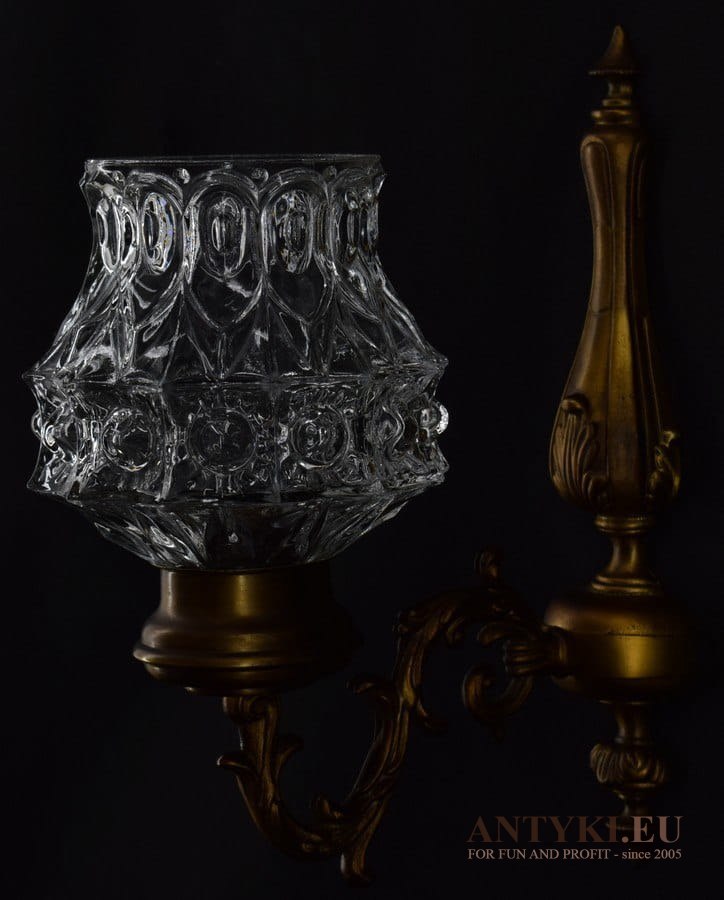 Fenomenalny kinkiet z kloszem mosiężna lampa ścienna do łazienki nad lustro