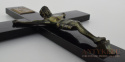 vintage czarny krzyż z jezusem chrystusem