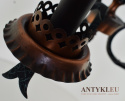 Klasyczny rustykalny żyrandol z miedzi i metalu. Lampy do ganku, antresoli