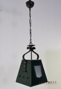 wisząca zielona lampa retro do knajpy