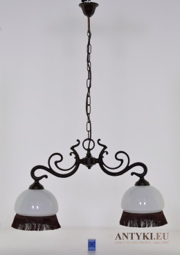 Starodawna lampa wisząca w klimacie secesyjnym - żyrandole retro vintage