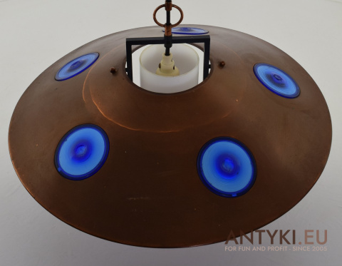 Niebiesko-Mosiężna Lampa Retro: Akcent Mid-Century w Twoim Domu