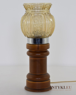 Elegancja i Tradycja – Rustykalna Ceramiczna Lampa Stołowa z Francji