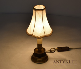 Malutka Lampka Nocna w Stylu Vintage z Francji - Nostalgiczne Oświetlenie