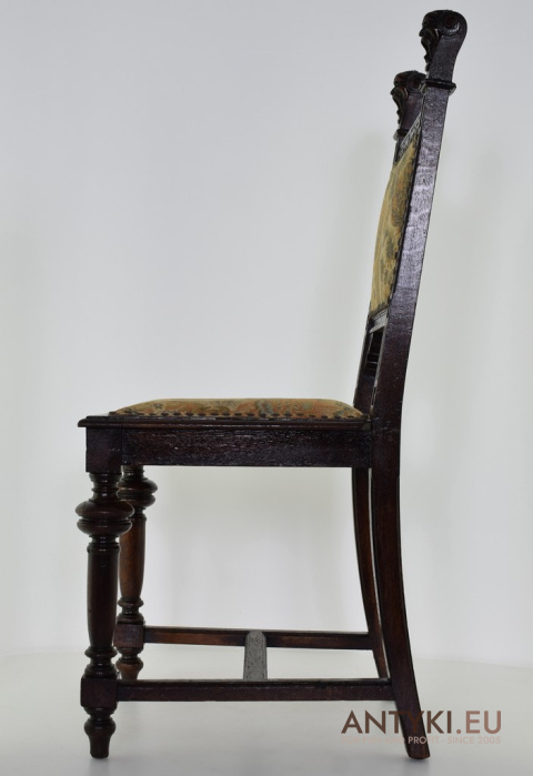 Antyczne krzesło z gobelinem i maszkaronami - Eklektyzm Antyki