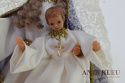 Sakralna Elegancja: Figurka Matki Boskiej z Dzieciątkiem Jezus pod Kloszem