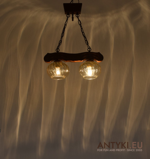 Lampa do chaty w stylu retro