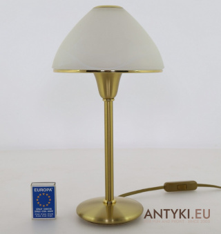 Elegancka Lampa Stołowa B+M Leuchten – Klasyczny Niemiecki Design z Końca XX Wieku