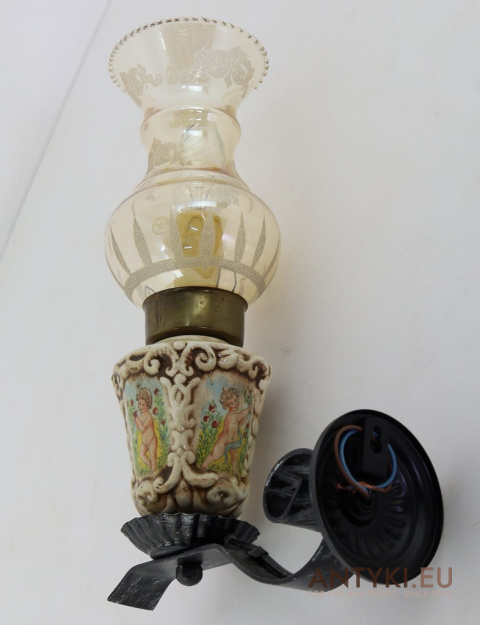 Vintage lampy ścienne z cherubinkami