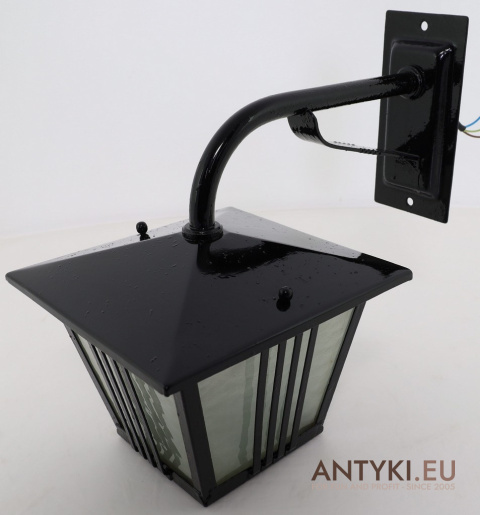 Lampa przed dom w stylu retro