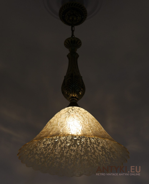 vintage lampa z Francji