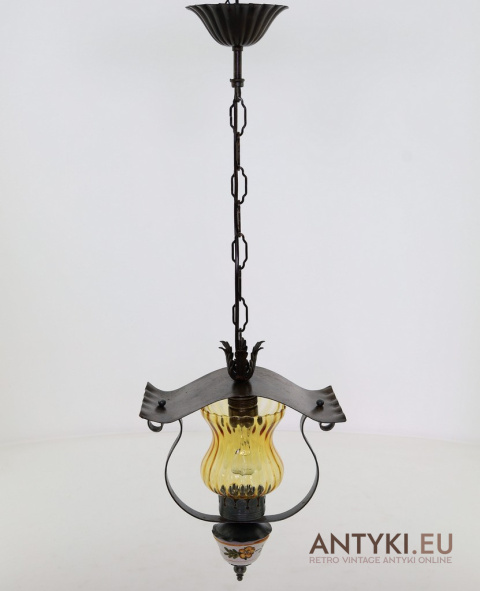 metalowa lampa rustykalna