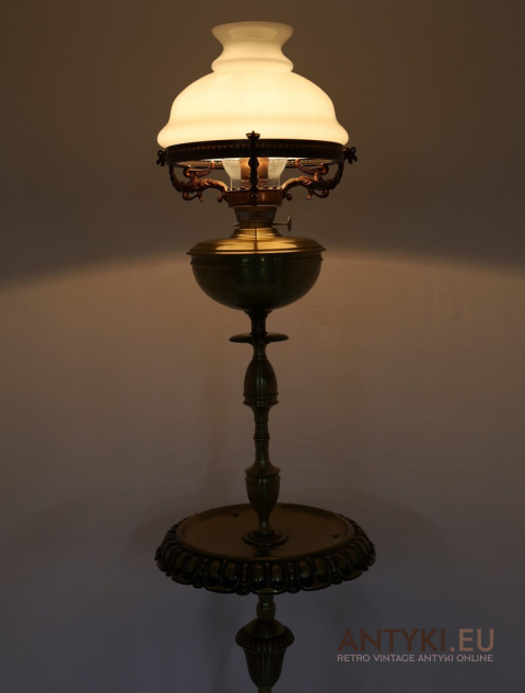 lampa podlogowa vintage