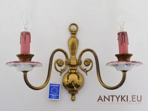 Kinkiet prowansalski, lampka ścienna w prowansalskim stylu.