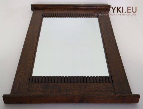 ozdobne lustro z drewna do góralskiej chaty